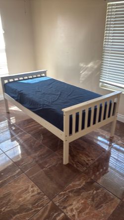 Twin bed