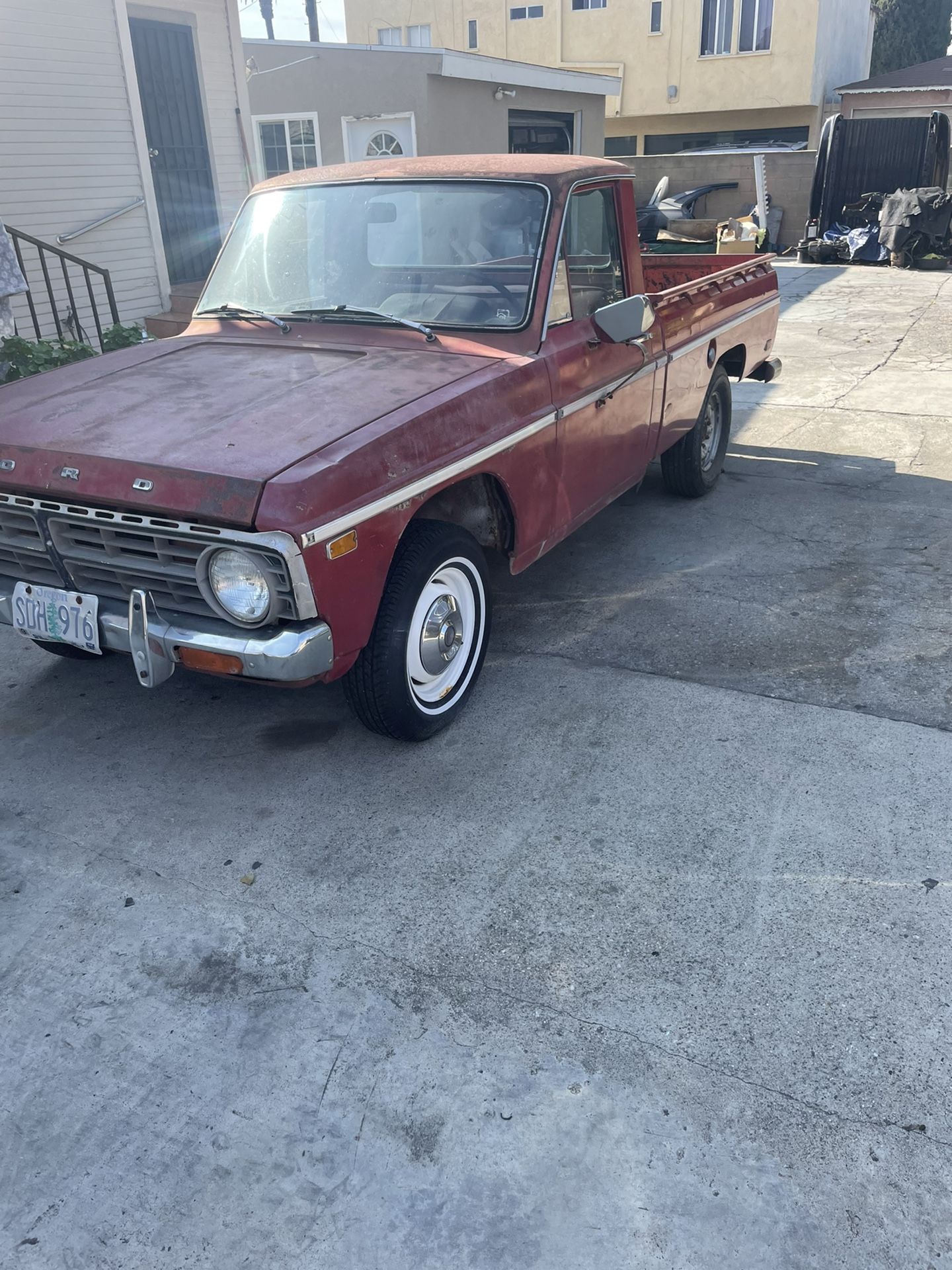 Ford Courier