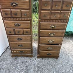 😎  Solid Wood Dressers, One Have Damage That Can Be Repaired, But Works Great $65 Both