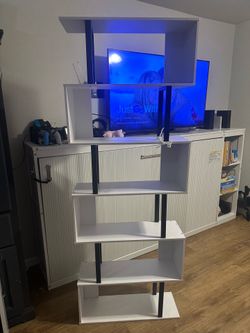 Bookshelf