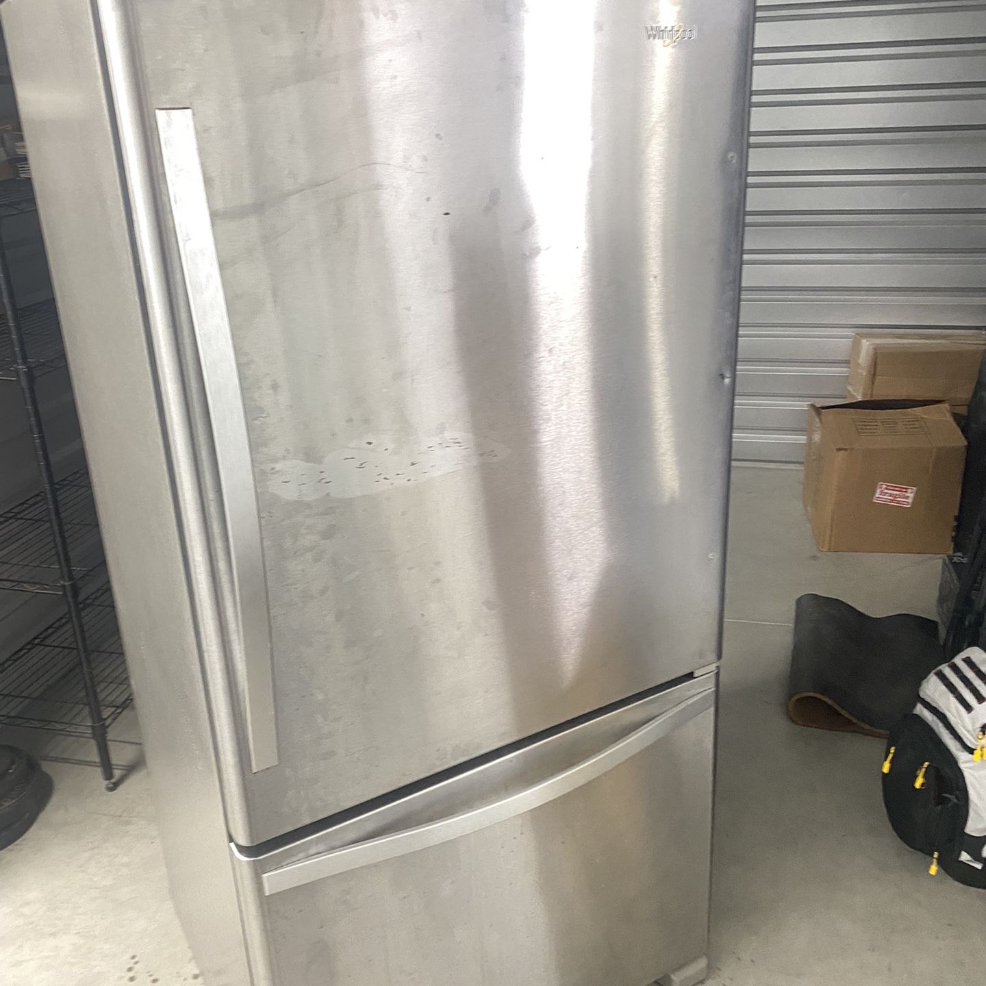 Whirlpool refrigerator/ Like New