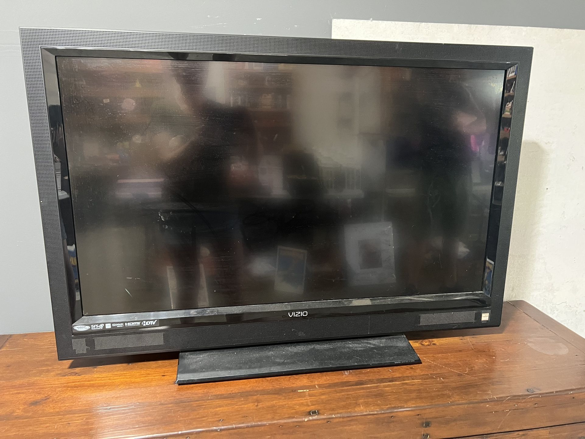 40” Vizio TV