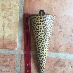 Wall vase / sconce / decor Cat print