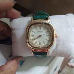Green leather watch