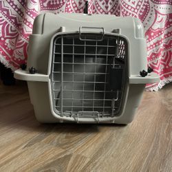 Kennel for Cats or Small Dogs