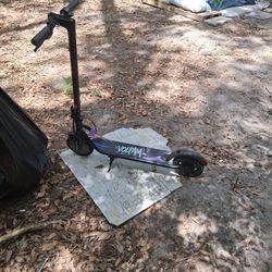 Volpam 350W Scooter
