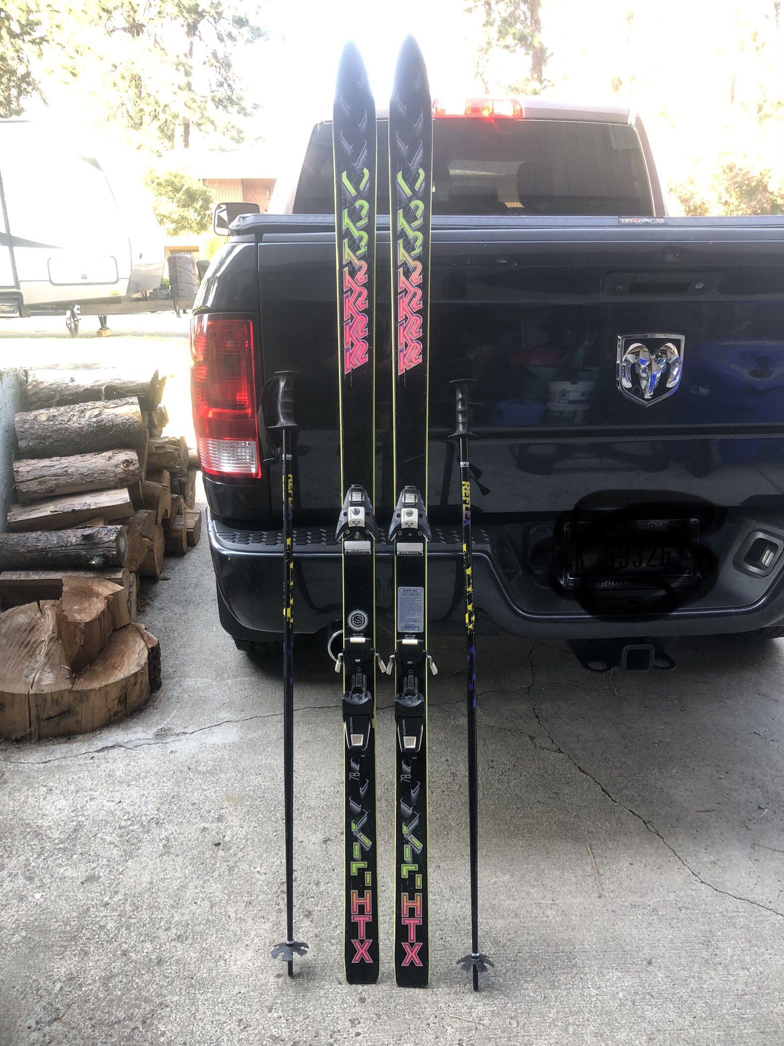 Snow Skiing K2 6ft. w/Reflex Poles 