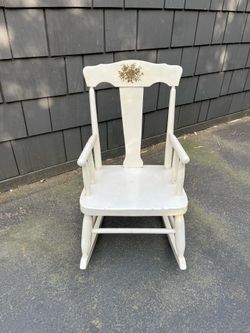 Vintage child’s rocker