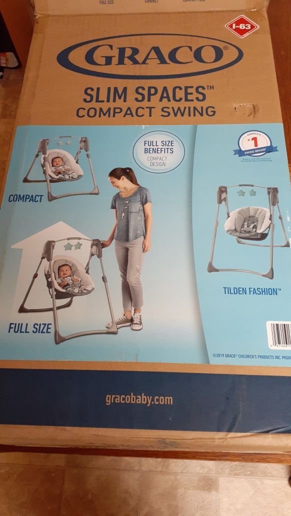 "GRACO" Slim Spaces Compact Swing