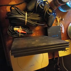 PlayStation 2 Slim  And PlayStation One PS2 Multitap