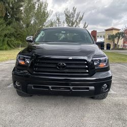 2007 Toyota Tundra 5.7l V8 Crew cab Max Limited TRD