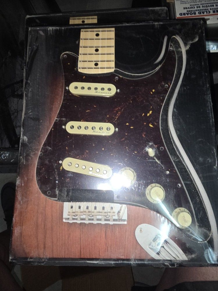 Fender USA Guitar SSS pickguard