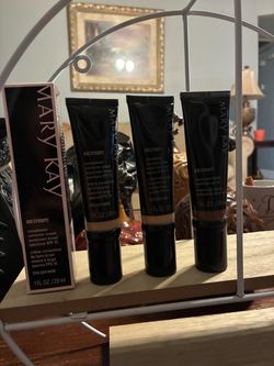 Se vende Mary Kay