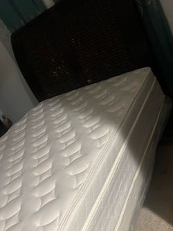 Full bedroom set