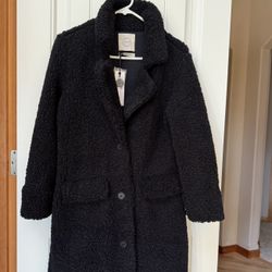 sherpa coat women's small never worn