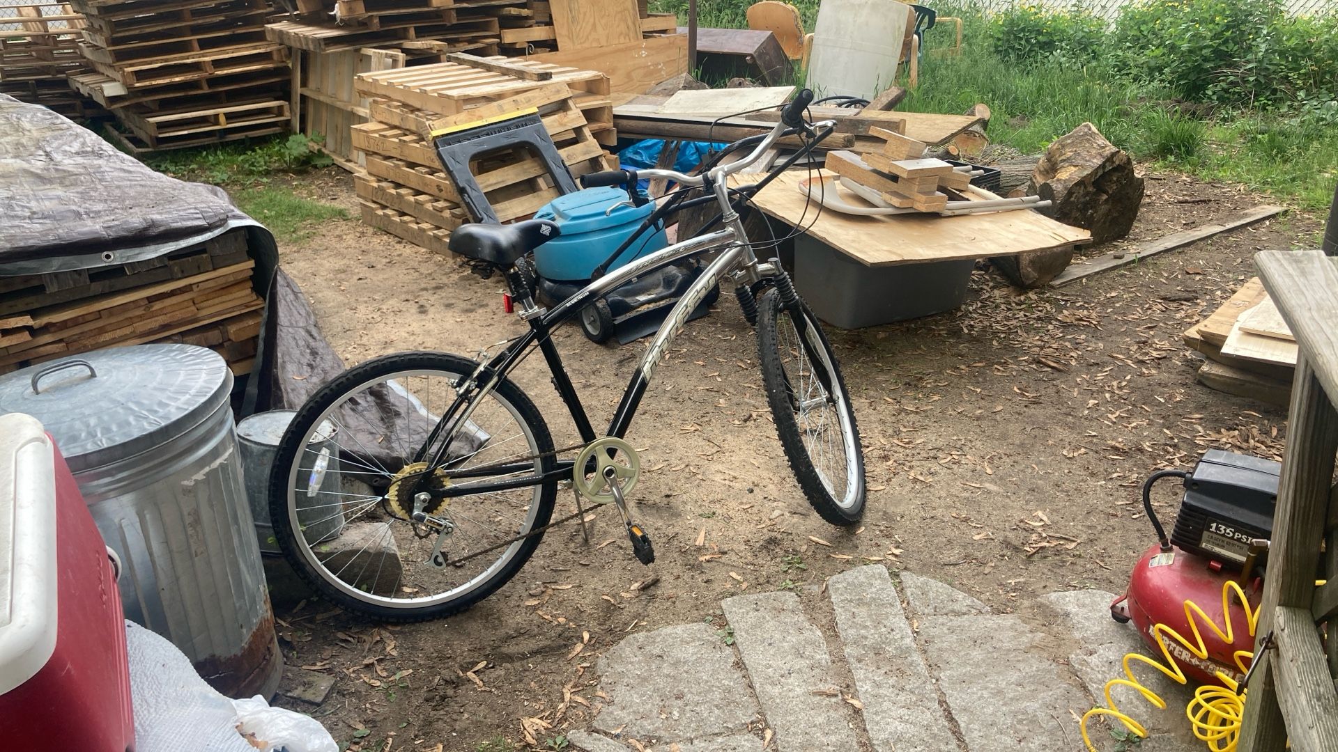 26 Inch Men’s huffy With Aluminum Frame
