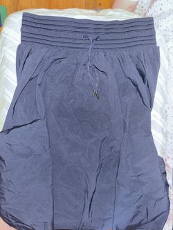 Lululemon Skirt Size 6 Navy Blue