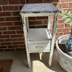 Shabby Chic Table 