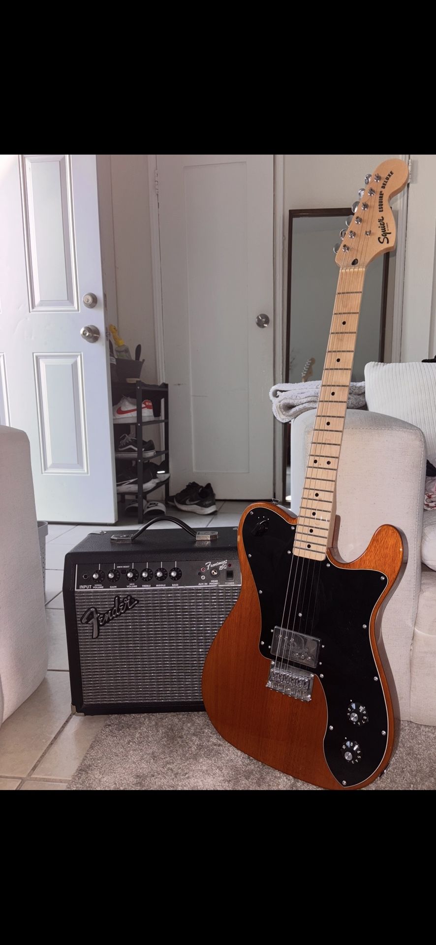 Squier Esquire Deluxe Guitar