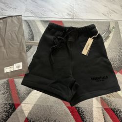 Essentials Fear of God Stretch Limo Shorts size XS 