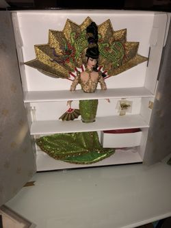 Bob Mackie Fantasy Goddess of Asia Barbie 1998