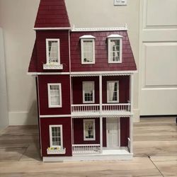 Victorian Dollhouse 