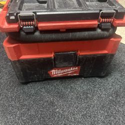 Milwaukee 2 Gallon Shop Vac