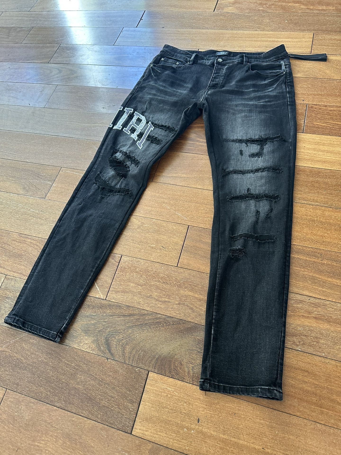 Amiri Jeans