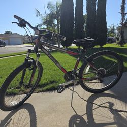 Trek Single Track Series 820 41CM