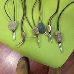 17 Bolo ties with leather strap 
