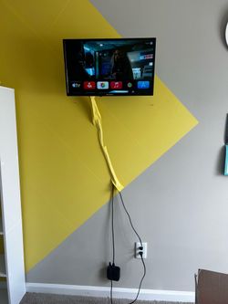 25” Sansui TV + Apple TV + Wall Mount Included