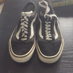 Black Vans