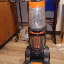Bissell Revolution Steam Cleaer