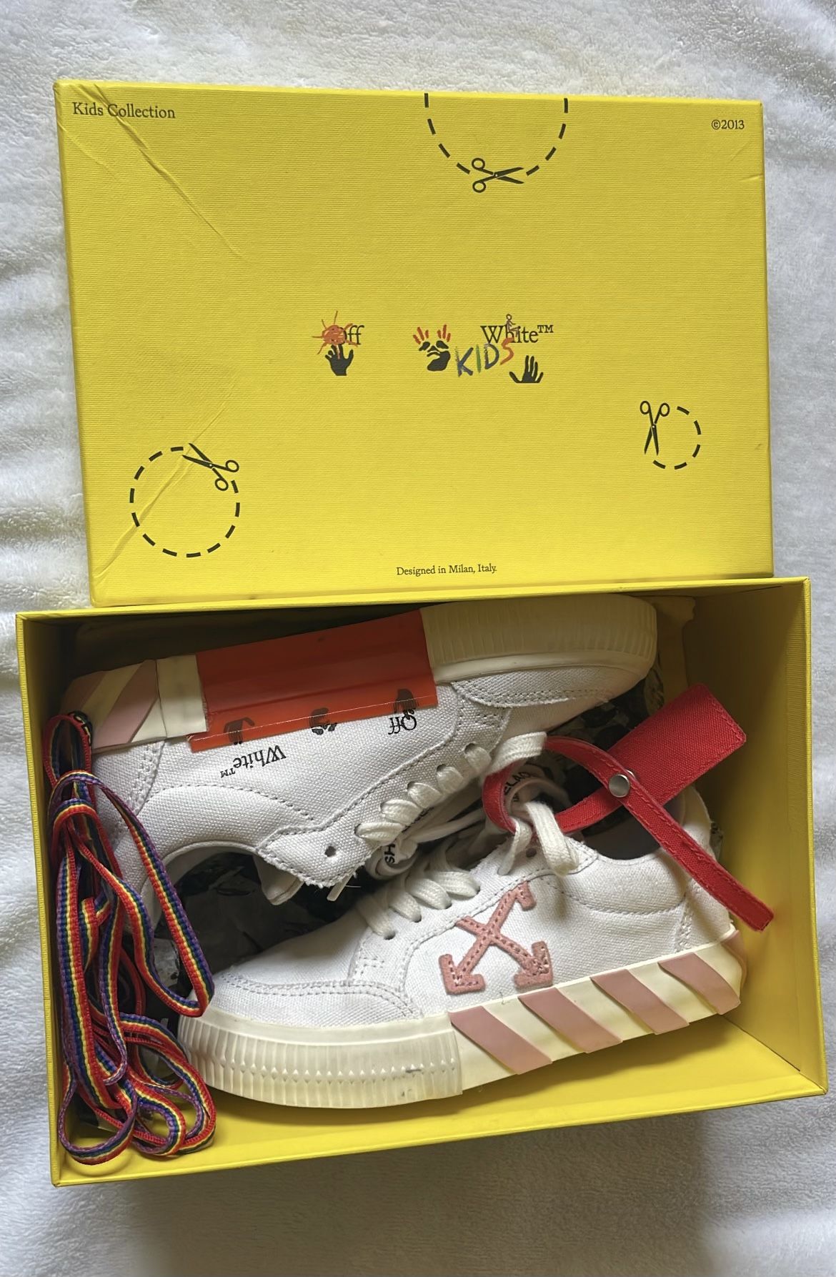 Off White