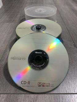 Memorex 700MB/80-Minute 52x Data CD-R Media 30-Pack Spindle