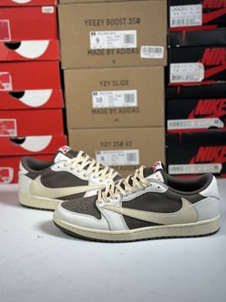 Size 11M - Travis Scott x Air Jordan 1 Retro Low OG ‘Reverse Mocha’