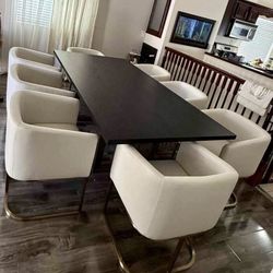 Dining table with chairs 