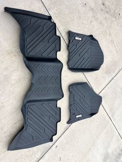 New Floor Mat for 2013-2018 Dodge Ram 1500, 2500, 3500 Crew Cab & 2019-2024 Ram 1500 Classic Crew Cab