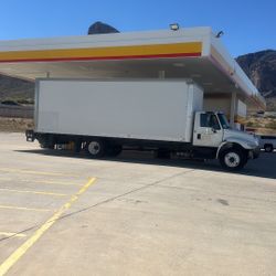 26ftt Box Truck Cummings Engine