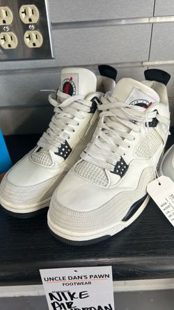 Nike Air Jordan 4 White Black Sneakers
