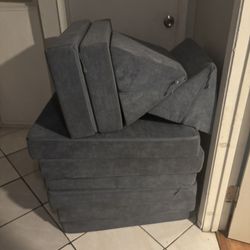 Kids Cushion/couch 