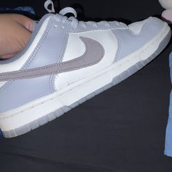 Nike Dunks Grey