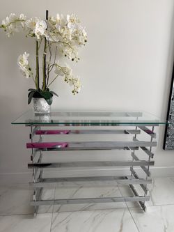 Console table