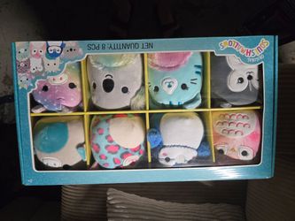 BNIB squishmallow set