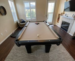 Pool Table 7ft ( Free Delivery & Set Up & New Color Felt Of Your Choice )
