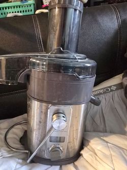 NEW Juicer