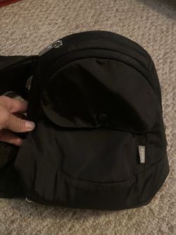 Hip Carrier