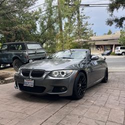 2011 BMW 335i Convertible
