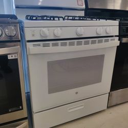 New GE - 4.8 Cu. Ft. Freestanding Gas Range - White