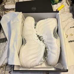 Nike Foamposite One Triple White Men Size 9.5 